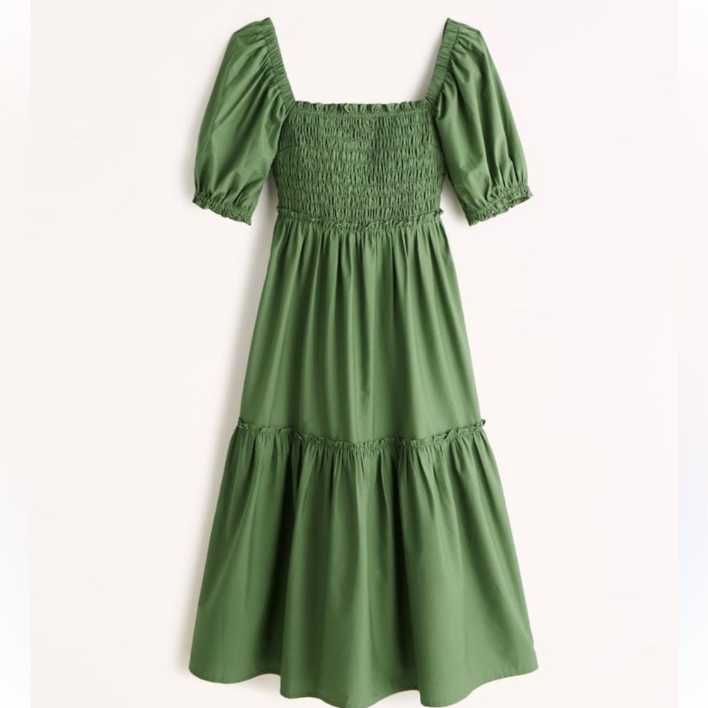 Puff sleeve Green Smocked bodice  Midi Dress
